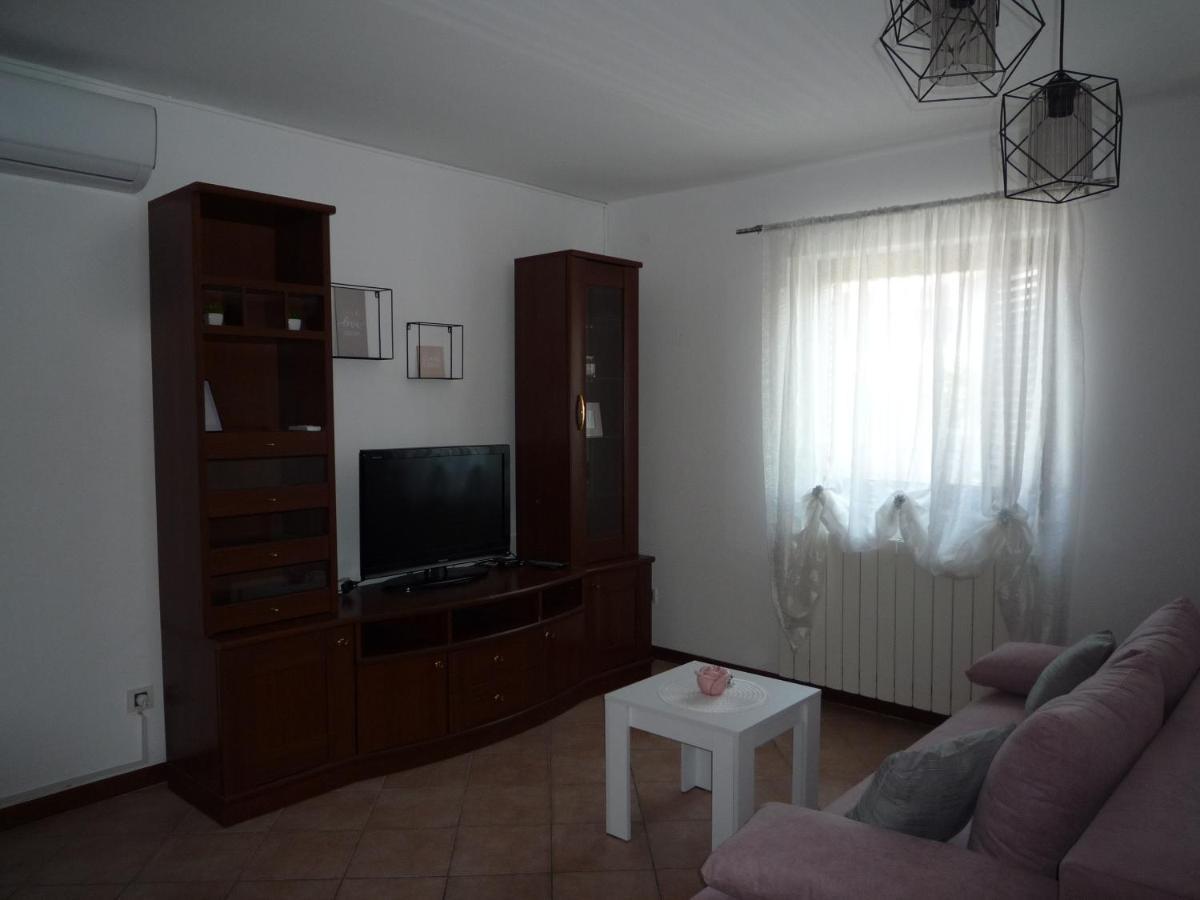 Tina * Porec