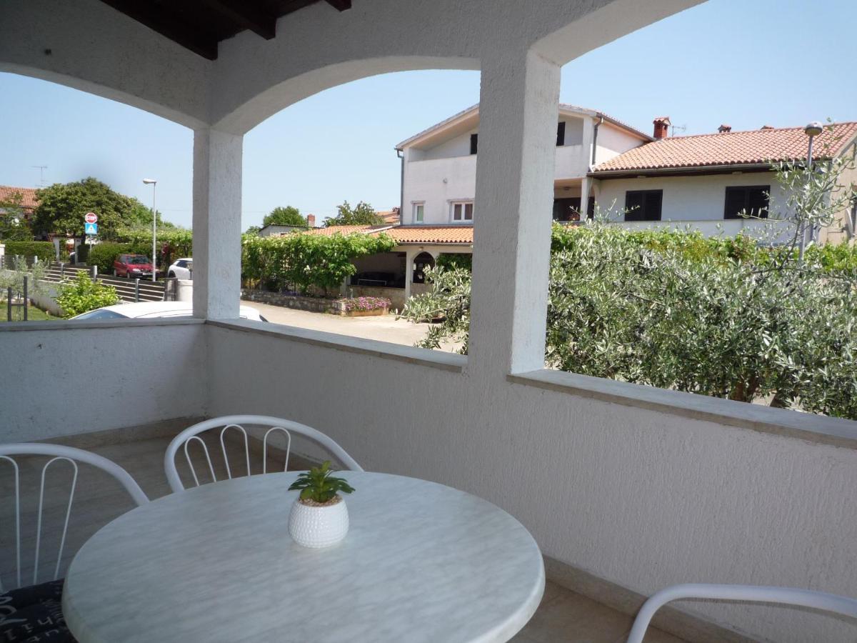 Tina * Porec