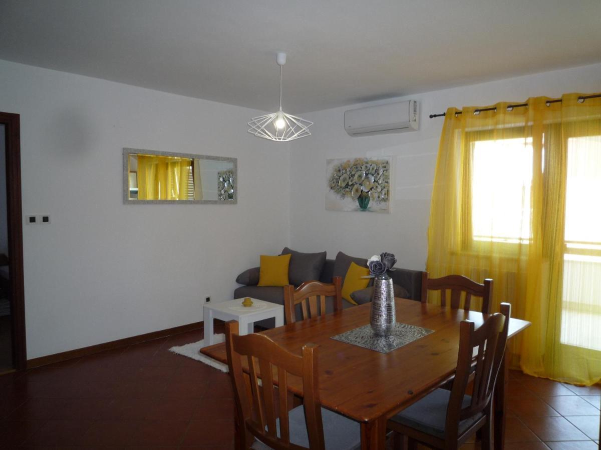 Tina Apartment *