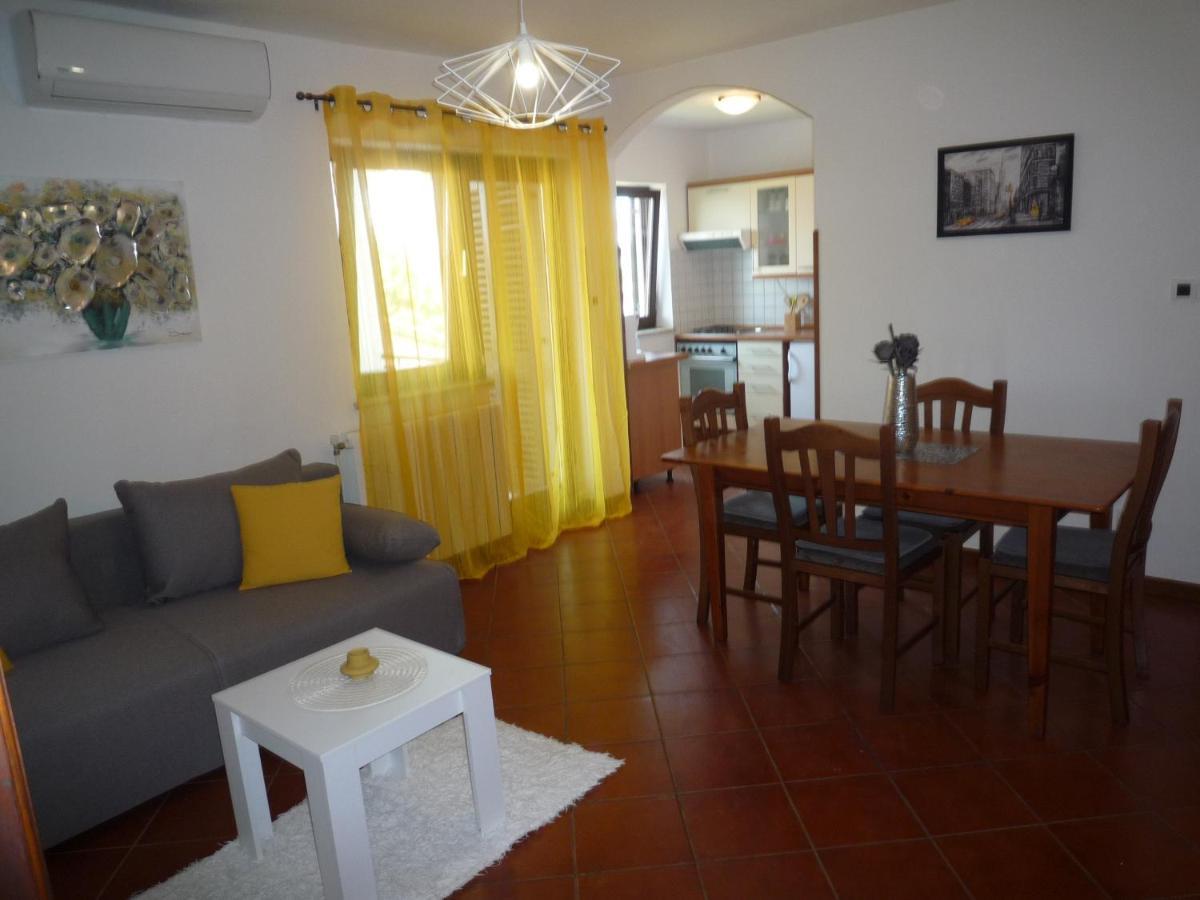 Apartment Tina Porec