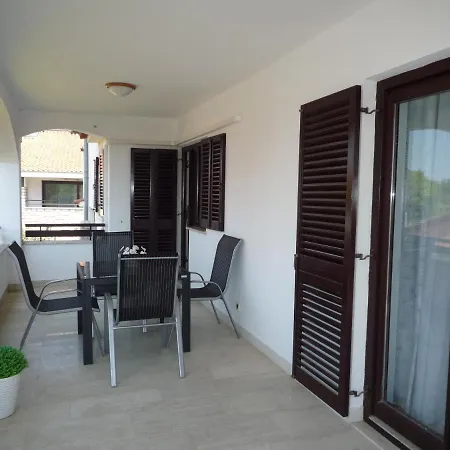 Tina Apartment Porec Exterior photo